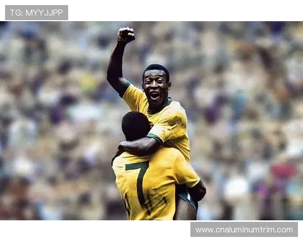 全球足球历史最强十大球星排名揭晓 他们的辉煌成就与传奇瞬间 全球足球历史最强十大球星排名揭晓 他们的辉煌成就与传奇瞬间