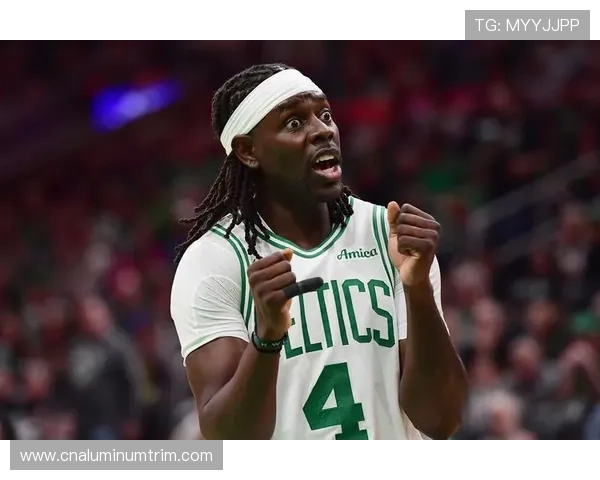 历年足球球星实力排名盘点及其影响力变化分析 历年足球球星实力排名盘点及其影响力变化分析