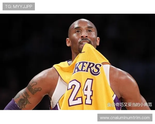 篮球球星与足球运动员的跨界偶像魅力探析：两项运动的偶像文化融合与影响