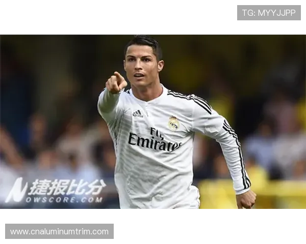 足球百大球星之一拉莫斯的传奇生涯与卓越贡献解析